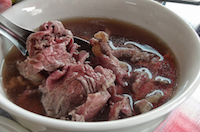 到台南一定要吃的美食：《牛肉湯指南》我要征服台南牛肉湯（Android, iPhone）